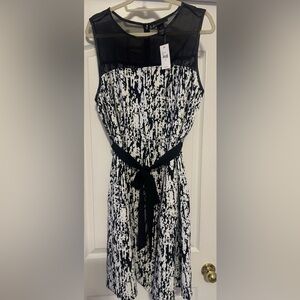 NWT Lane Bryant Black & Off White/Cream Belted Dress